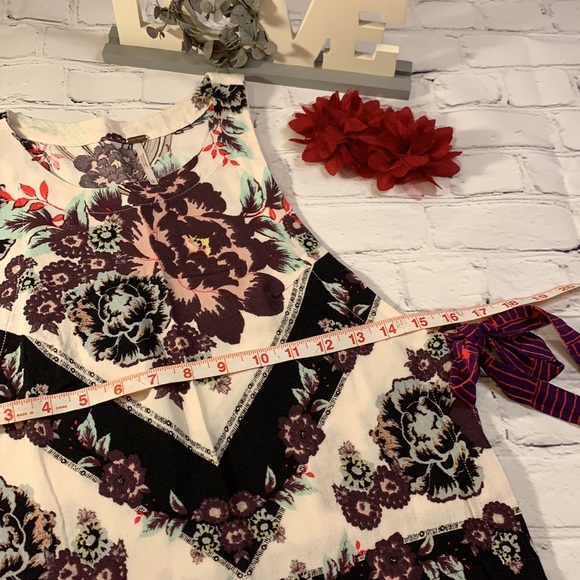 *SOLD* Free People This Sweet Love Side Tie Tank - Picture 6 of 11